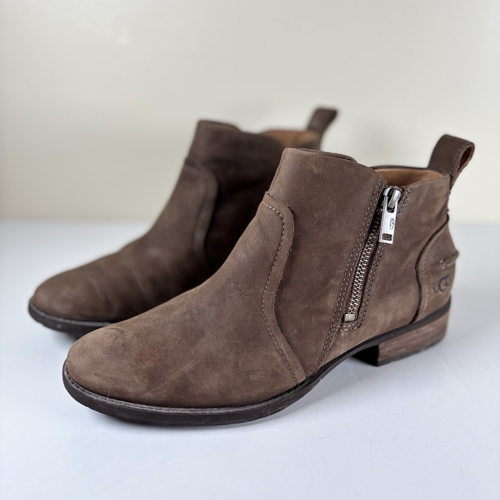 UGG Aureo II Leather Ankle Boots Women's 7.5 Pinewood Waterproof Zip Booties